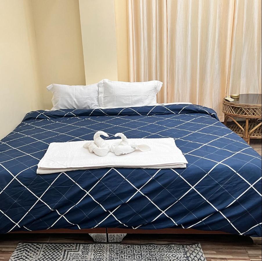Iranyai Homestay Imphal Kültér fotó